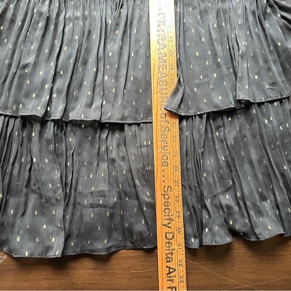 Chelsea & Violet Tiered Pleated Elastic Band Maxi Skirt – Size XS