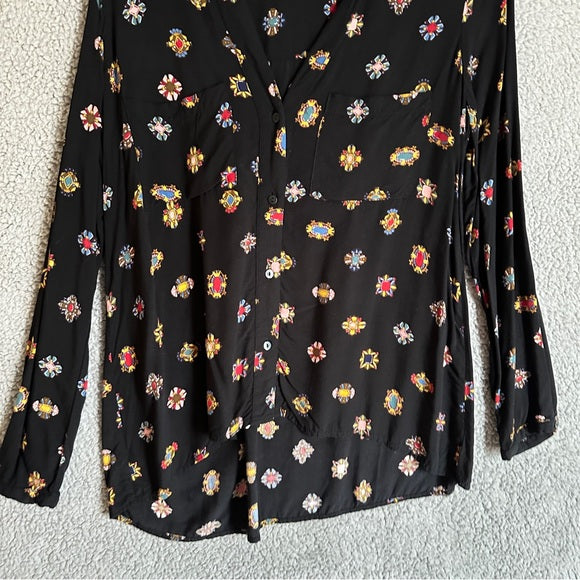Pre - Loved Zara Basic Women’s Floral Black Button-Up Blouse