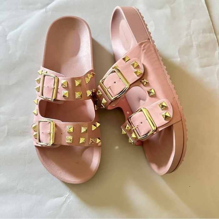 Brand New  Madden Girl Women’s Teddy Caramel Pat Sandals Contort Slip On Size 9