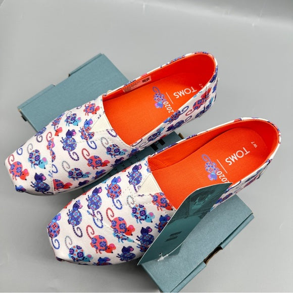 NWT Toms Women’s US Size 7 Floral  Butterfly Canvas Flats Vibrant Orange