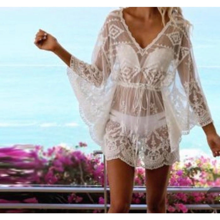 New Boho Short Elegant White Lace Swimsuit Cover-Up – Loose & Flowy Beachwear