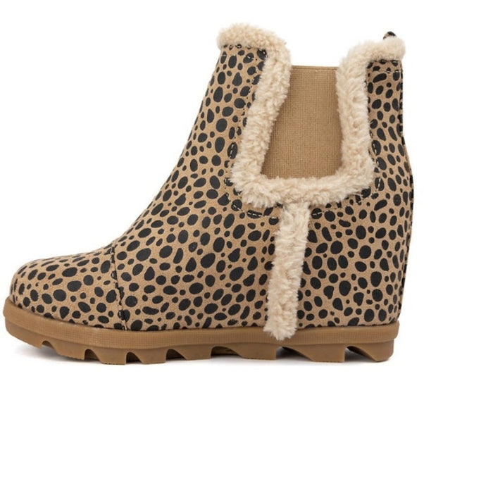 Sugar Haylei Women’s  Wedge Winter Faux Slip On Round Toe Booties Size 8.5M