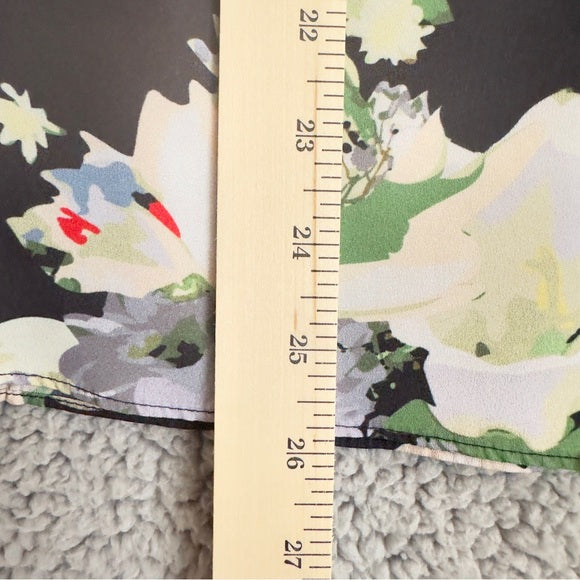 Pre - Loved Preston & York Floral Black Blouse Elegant Design