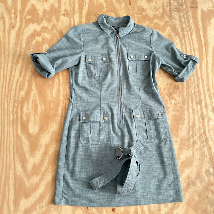 Pre - Loved Sharagano Petite Dress Shirt Size 14P Women’s Belted Chic Gray Zip-Up Dress