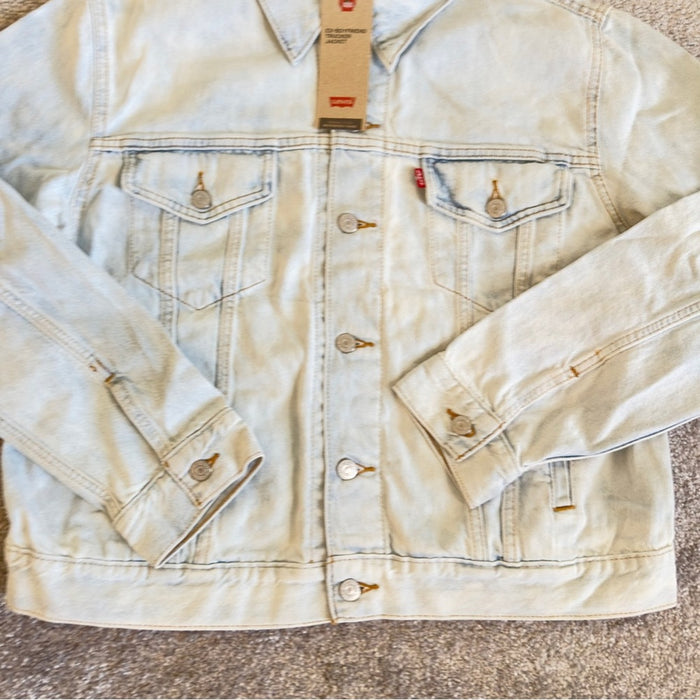 PanacheProse Levi’s Ex-Boyfriend Trucker Denim Jacket Size L with Floral Embroidered Back XL