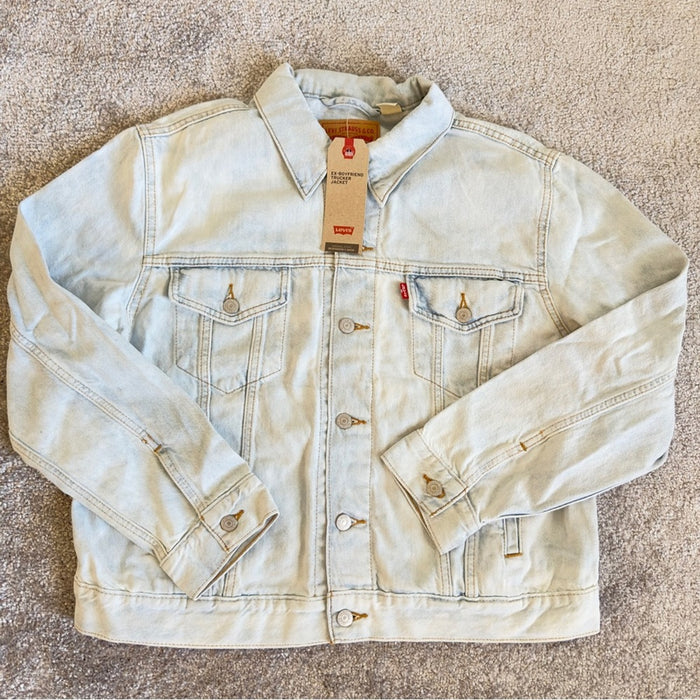 PanacheProse Levi’s Ex-Boyfriend Trucker Denim Jacket Size L with Floral Embroidered Back XL