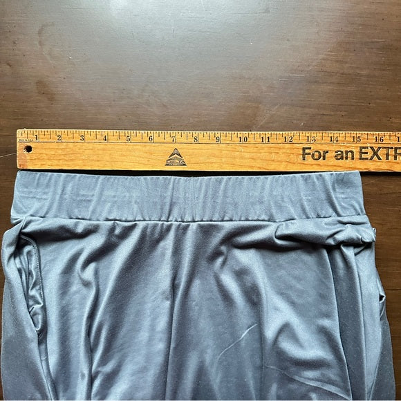 24seven Comfort Apparel Grey 2 Pockets Stretch Maxi Skirt – Size L