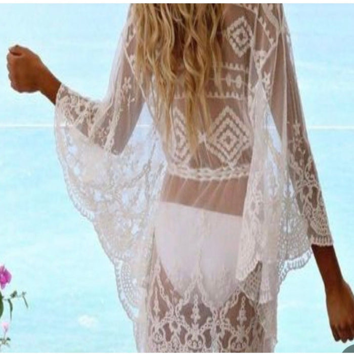 New Boho Short Elegant White Lace Swimsuit Cover-Up – Loose & Flowy Beachwear