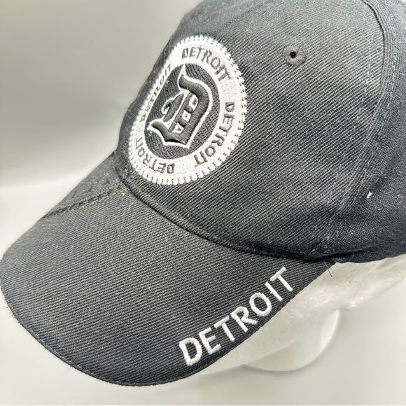 Pre - Loved Vintage-Style Detroit Embroidered Baseball Cap – Adjustable Velcro Strap –
