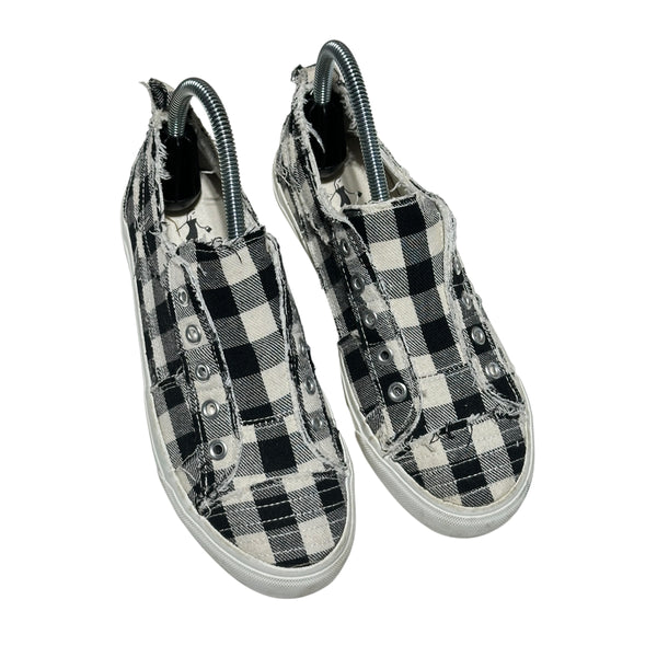 Pre-Loved Black and White Plaid Slip-On Sneakers Size 6
