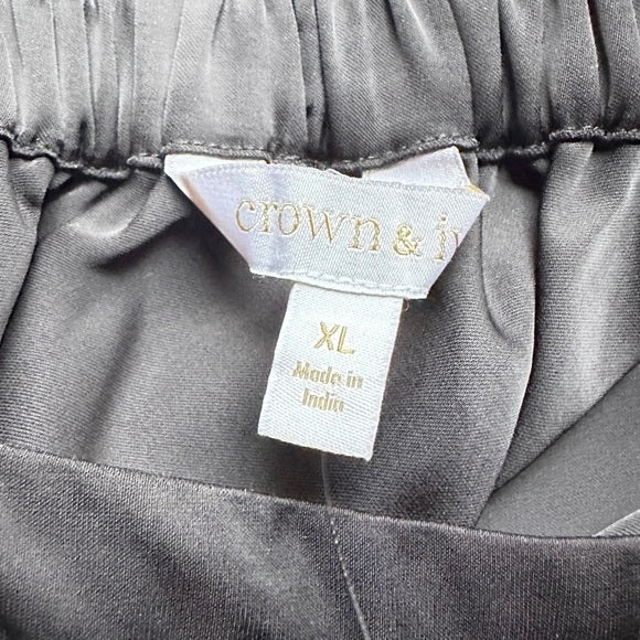 Crown & Ivy Black Tiered Satin Elastic Waist Midi Skirt – Size XL