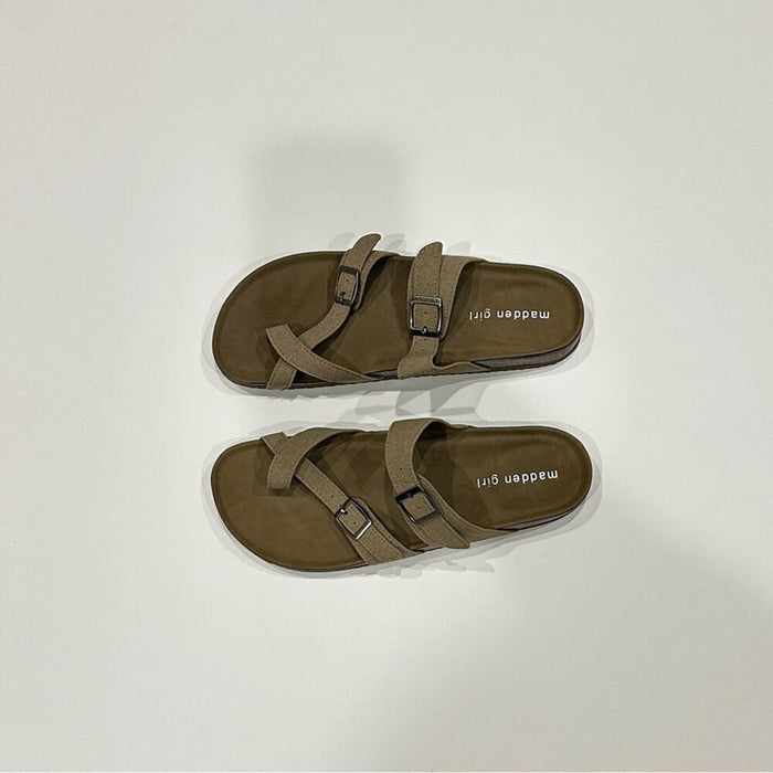 Brand New Madden Girl Size 7.5M Taupe Women’s Bryce Toe Ring Sandals
