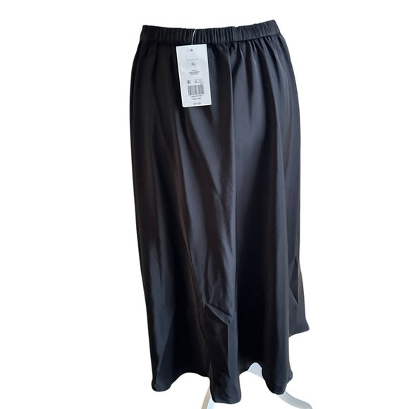 Crown & Ivy Black Tiered Satin Elastic Waist Midi Skirt – Size XL