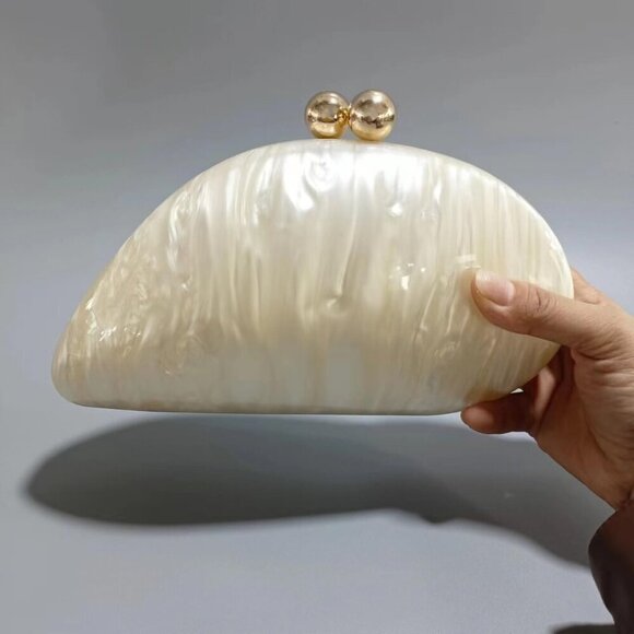 Women White Seashell Chain Shoulder Bag Acrylic Evening Clutch Glitter Party Bag