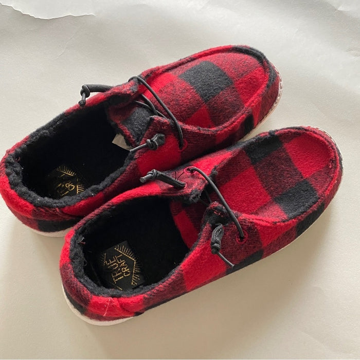 PanacheProse True Craft Size 7.5M Women’s Ref /Black Plaid Shoes