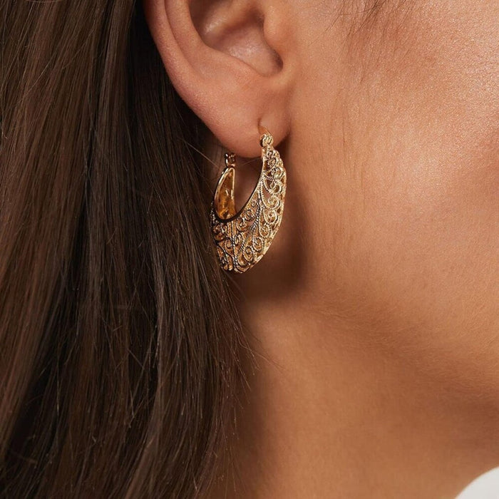 New Vintage Women's Gold Filigree Oval Hollowed Gold Plated Dangle Earrings