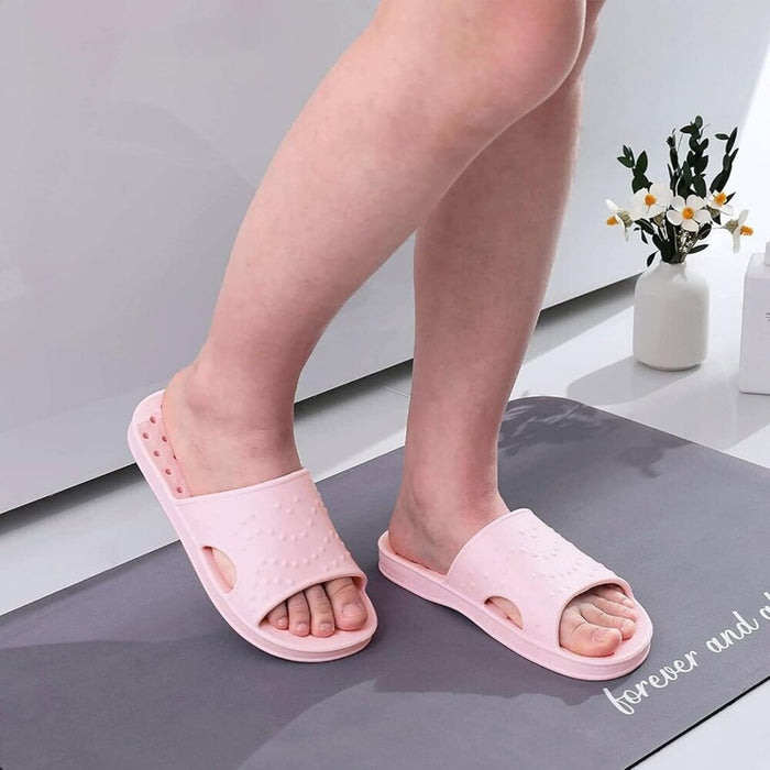 New Support Quick Drying Pool Slides Lightweight Beach Sandals Drain Holes for Women