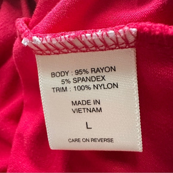 Pre - Loved New York & Company Women's Sleeveless Red Blouse