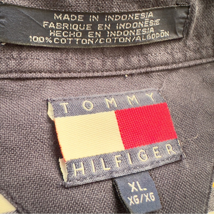 Pre - Loved Vintage Tommy Hilfiger Men’s 100% Cotton Collared Striped Long Sleeve Shirt XL