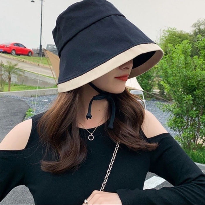 New Wide Rim Bucket Hat In Black with Beige  trim And Strap chin to hold on …