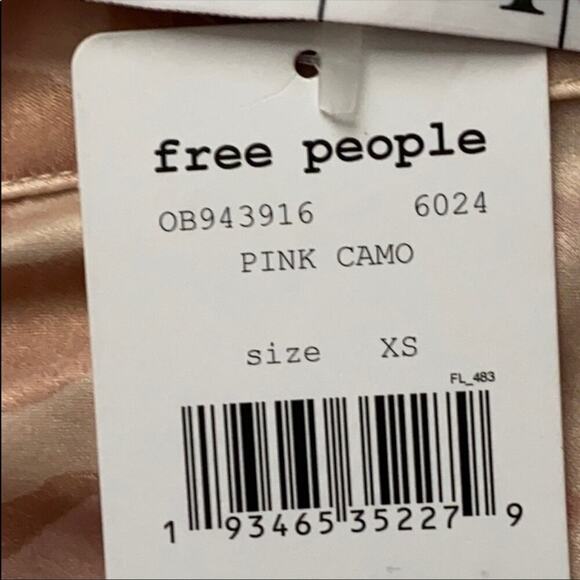 Free People Size XS Women’s Kendal Camo MIDI Skirt NEW