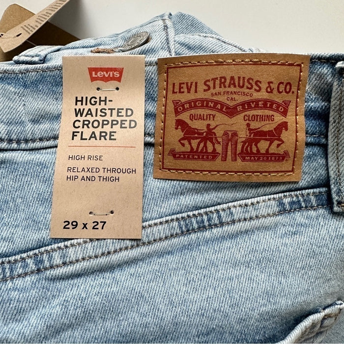 PanacheProse Levis High Waisted Cropped Flare Size 29 X 27 Women’s Logo Relaxed Blue Jeans