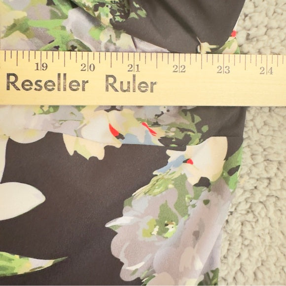 Pre - Loved Preston & York Floral Black Blouse Elegant Design