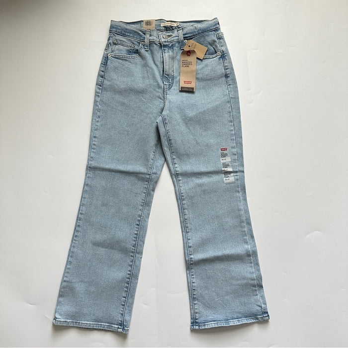 PanacheProse Levis High Waisted Cropped Flare Size 29 X 27 Women’s Logo Relaxed Blue Jeans