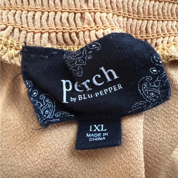 Pre - Loved Perch By Blue Pepper Women's Mustard Smocked Blouse Size 1XL