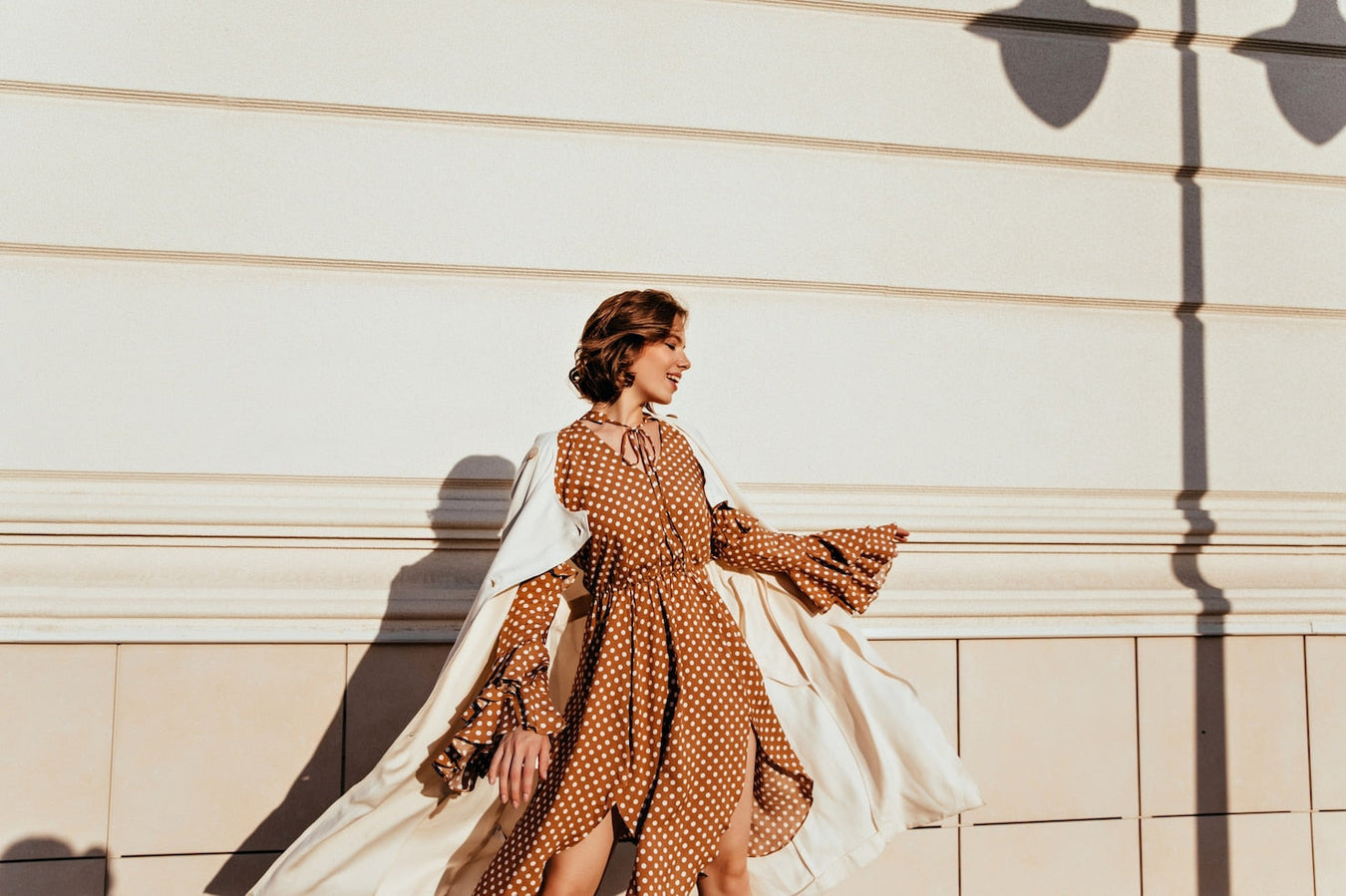 VINTAGE DRESSES