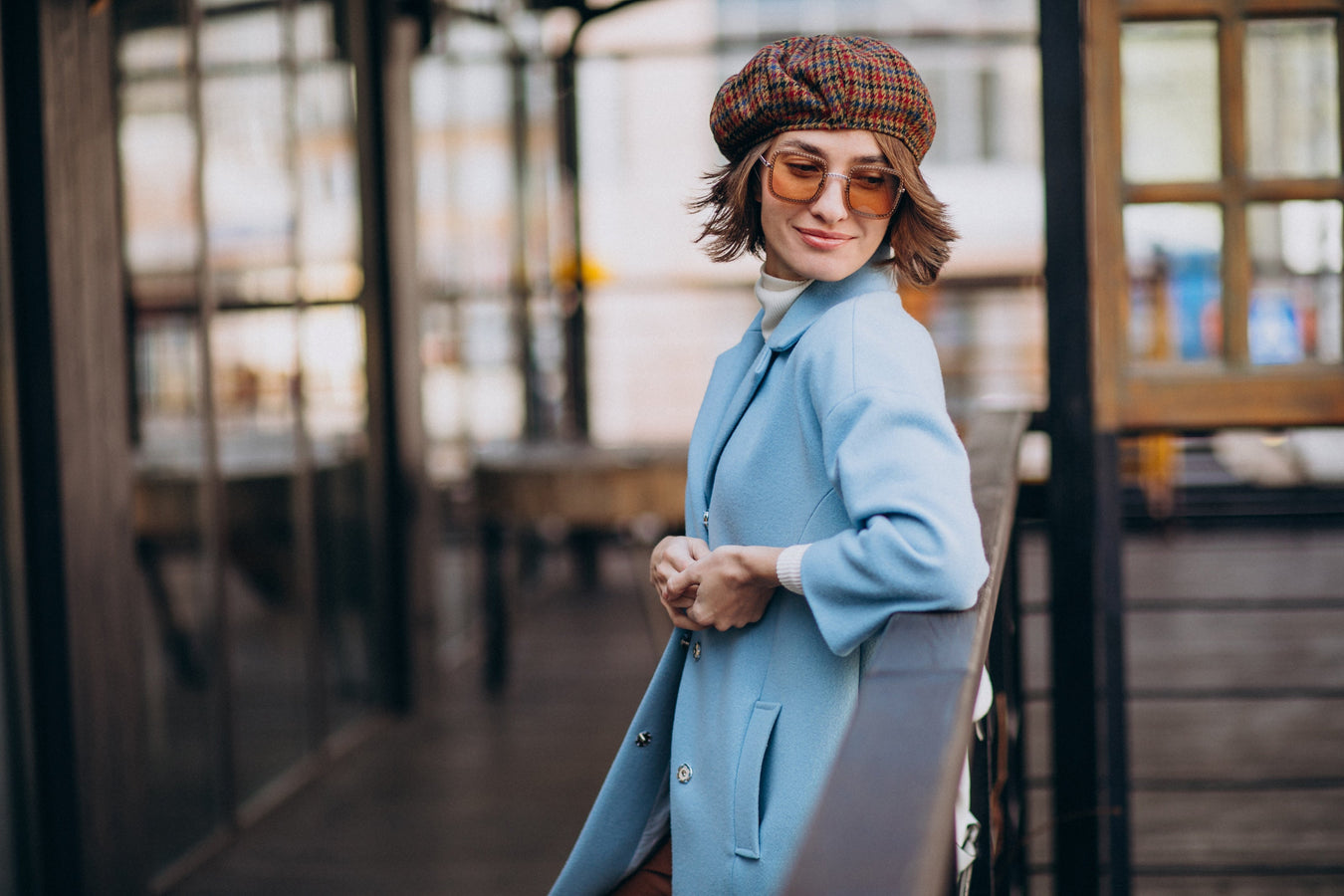 WOMEN'S OUTERWEAR