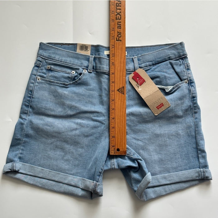Authentic Levi Size 10/W30 Women’s Mid Rise With Classic 5-pocket Short (FREE SHIPPING)