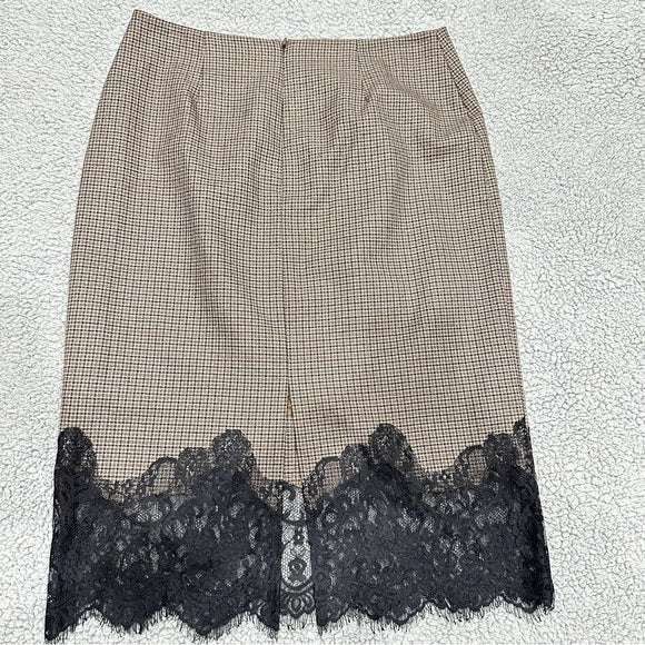 Vince Camuto Plaid Pencil Skirt Lace Hem Size 2 Brown Black Elegant Career