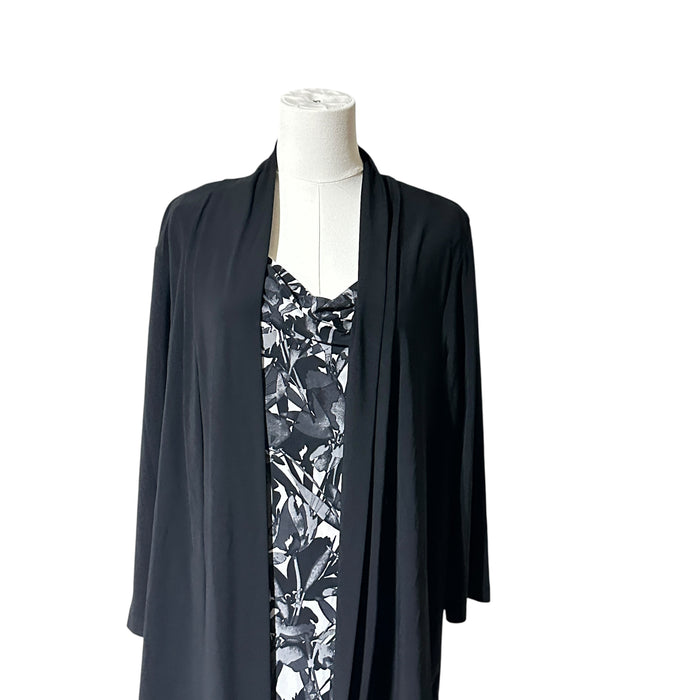 Lovingly worn Lane Bryant Abstract Print Collared Dress – Size 1X