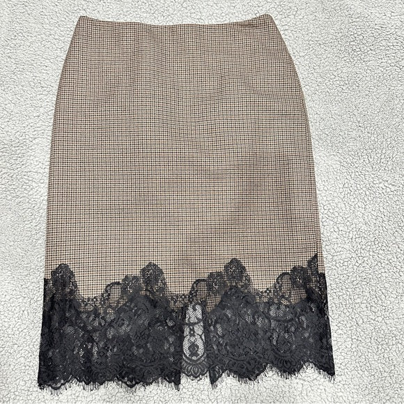 Vince Camuto Plaid Pencil Skirt Lace Hem Size 2 Brown Black Elegant Career