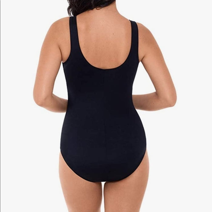REEBOK Women’s Stripe Chlorine Resistant Swimsuit Size 10 NEW
