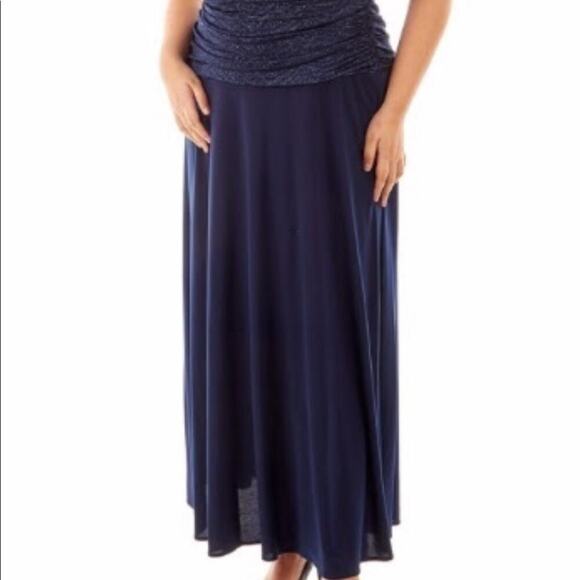 R & M Richards Women’s Shimmer Draped Bodice Ruched Side Long Dress Size…