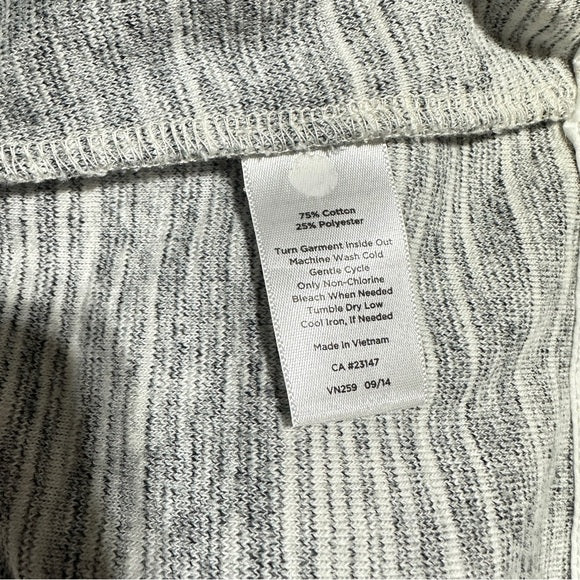 Talbots Women’s Gray & White Striped Knit Top – Size Large Pre‑Loved