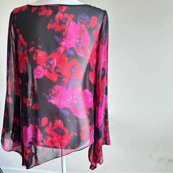 Vince Camuto Floral Blouse – Size XS