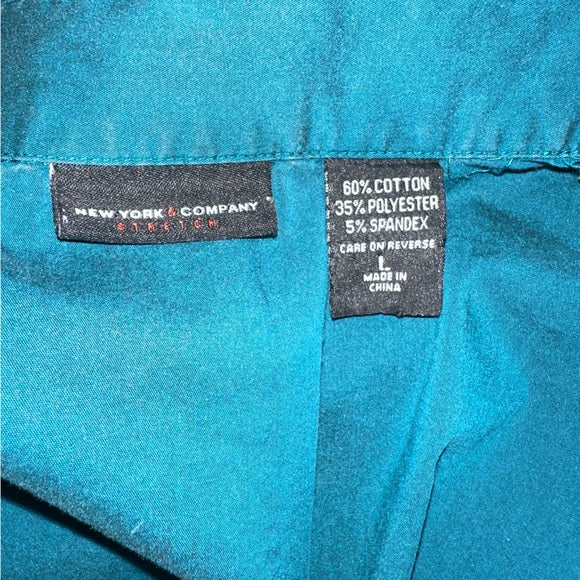New York & Company Stretch Women’s Teal Button-Up Long Sleeve Size L Shirt