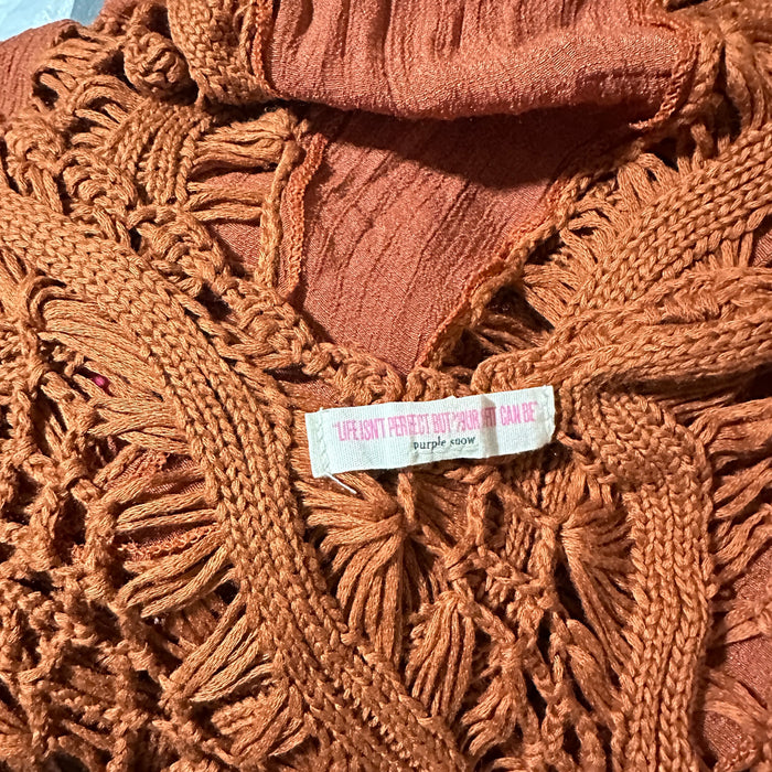 Pre-Loved “Life Isn’t Perfect but Your Fit Can Be” Rust Crochet Fringe Tank Top – Women’s 2X