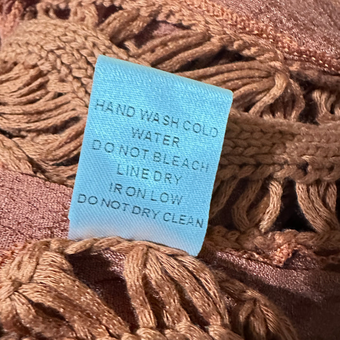 Pre-Loved “Life Isn’t Perfect but Your Fit Can Be” Rust Crochet Fringe Tank Top – Women’s 2X