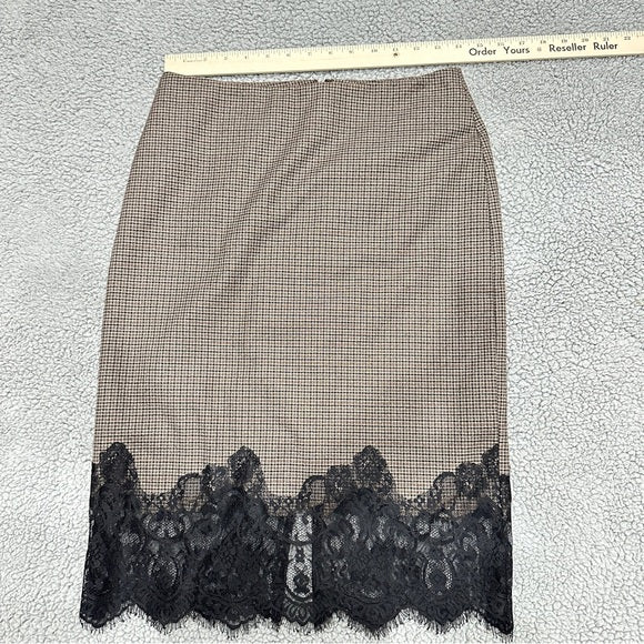 Vince Camuto Plaid Pencil Skirt Lace Hem Size 2 Brown Black Elegant Career