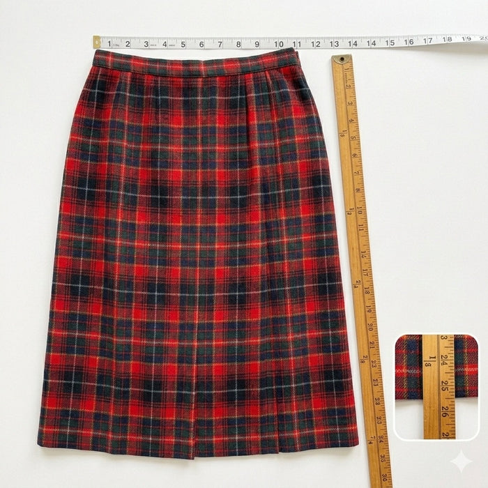Vintage Red Plaid High-Waisted Skirt – Heritage Tartan A-Line