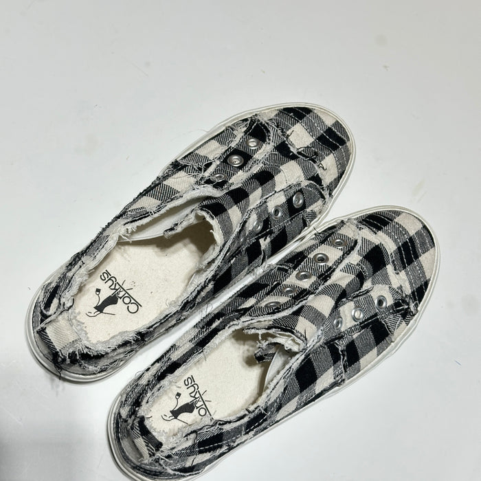 Pre-Loved Black and White Plaid Slip-On Sneakers Size 6
