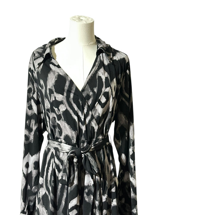 Pre-Loved Lane Bryant Abstract Print Collared Dress – Size 18/20