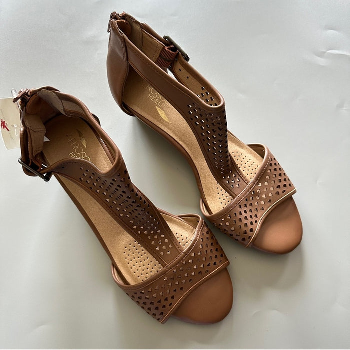 Aerosoles Women’s Brown Leather Open Toe Sandals – Size 8W From PanacheProse