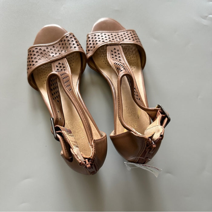 Aerosoles Women’s Brown Leather Open Toe Sandals – Size 8W From PanacheProse