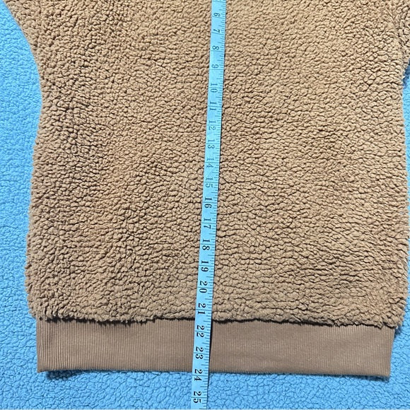 American Eagle Brown Sherpa Hoodie - Size XS, from PanacheProse