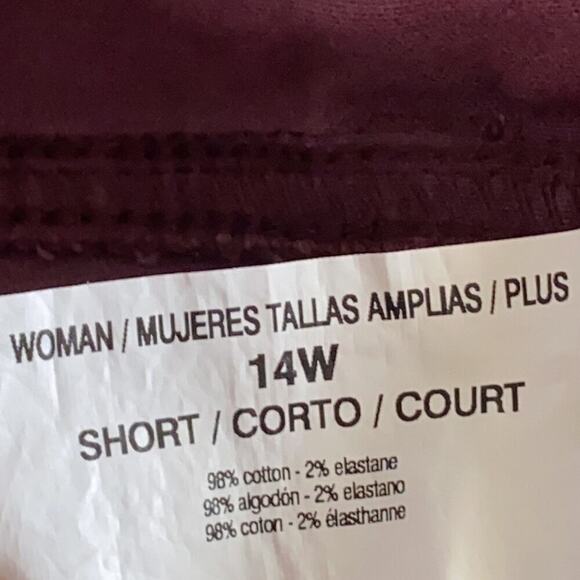 Bandolino Women’s Plus Mandie Basic Short Jeans - Size 14WS, from PanacheProse